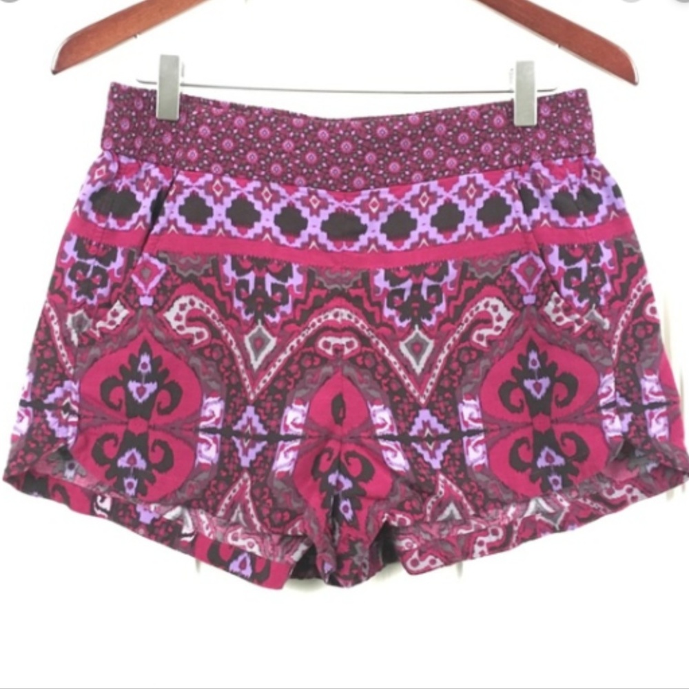 Never worn purple patterned EXPRESS shorts!